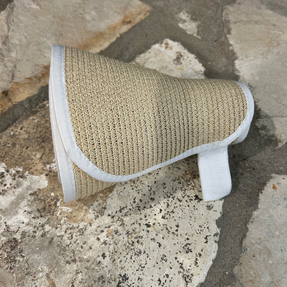 Foldable Tan Sun Visor - Picture 2 of 4